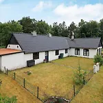 6 Person In Laeso-by Traum * Laeso